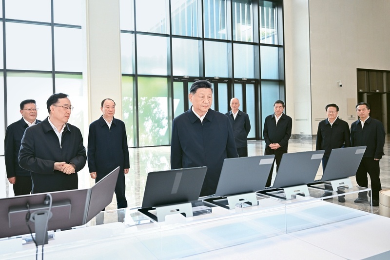 習(xí)近平：一體推進(jìn)教育科技人才發(fā)展
